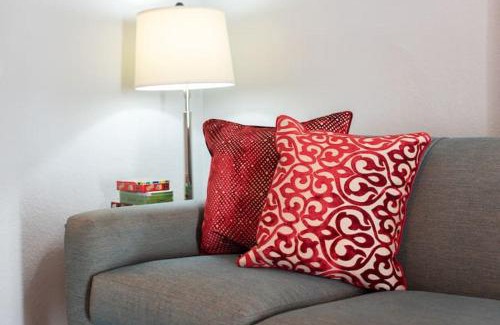 Tampa Heights House | Good Tides A&B- Sleeps 17 BBQ Firepit