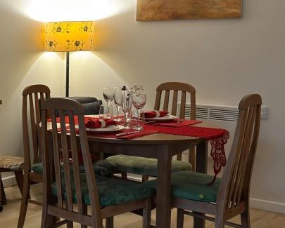 Christchurch Apartment | Good Vibes