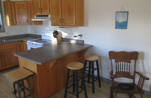 Wood Islands Cottage | Good Vibes Happen On The Tides
