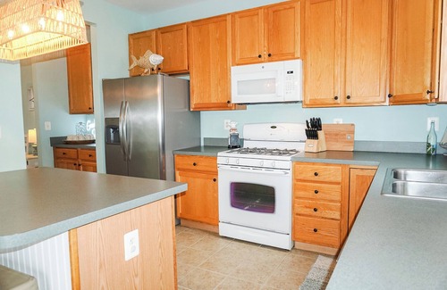 Villages of Five Points House | GOOD VIBES VILLA | 4 Bed, 2.5 Bath