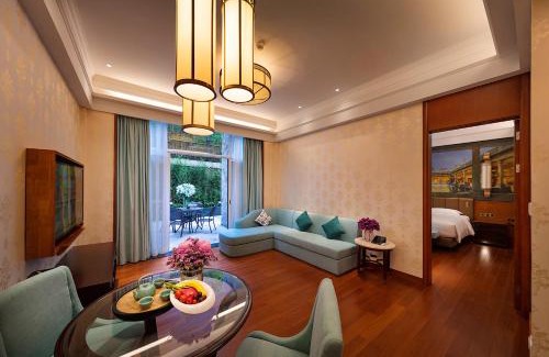 Miaolingjiuwei Hotel | Good View Hotel Tangxia - 15 mins drive from Dongguan South Railway Station