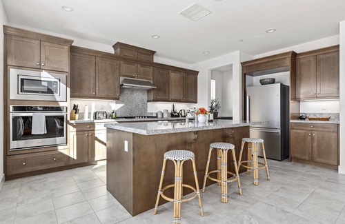 Santa Clarita House | GOODE.HOMES | Luxury Home w/views cmty. pool/spa