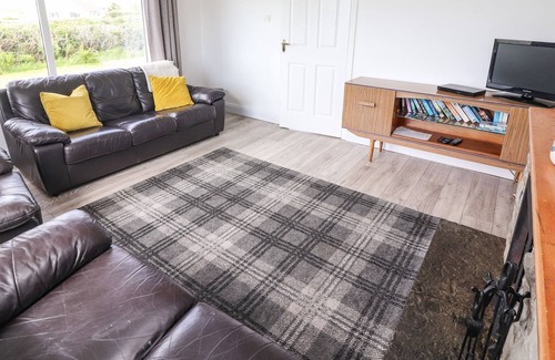 Spanish Point Cottage | GOODLANDS COTTAGE, pet friendly in Miltown Malbay, County Clare