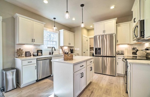 Goodlettsville House | Goodlettsville Home about 4 Miles to Raceway!