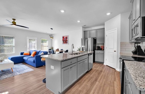 Red Oak House | GoodLiving Atlanta: Family Getaway "Pets Welcome"