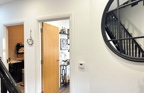 Cradley Apartment | Goodrich Mews Apartment in Dudley