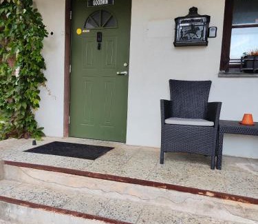Haademeeste Bed & Breakfast | Goodwin Guest House