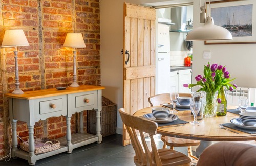 Titchwell Cottage | Goose Cottage is a beautifully renovated two bedroom brick and flint terrace cottage, with fabulous