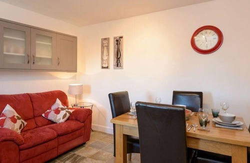 Gullane Apartment | Goose Green View
