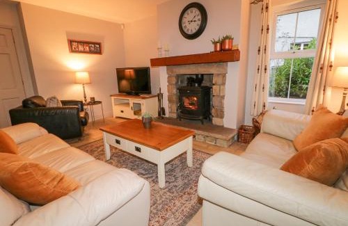 Lisnaskea House | Gooseberry Cottage