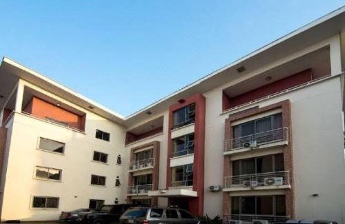 Ofin Cabin | Goosepen 3 Bedrooms Apartment
