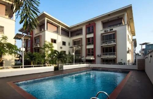 Ofin Cabin | Goosepen 3 Bedrooms Apartment