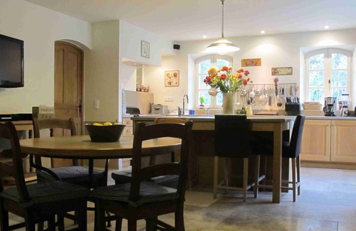 Goult Cottage | Gordes/Goult - Stunning Mas Provençal On A Hill In Luderon