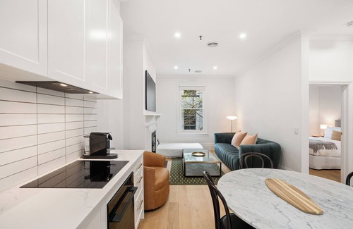 Chinatown Apartment | Gordon House Apartments