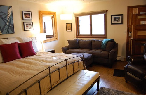 North Creek Hotel | Gore Mountain Lodge