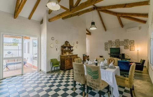 Villanueva del Rio y Minas House | Gorgeous Home In Villanueva Del Rio Y M