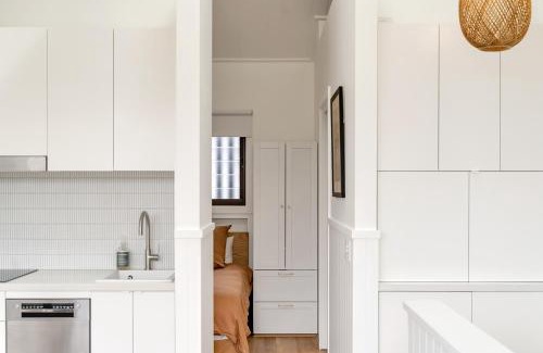 Manly Apartment | Gorgeous 1 bed Short Walk to Everything in Manly