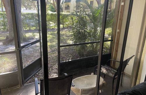 Deerfield Beach Condo | Gorgeous 2 Bedroom 2 Bath Condo