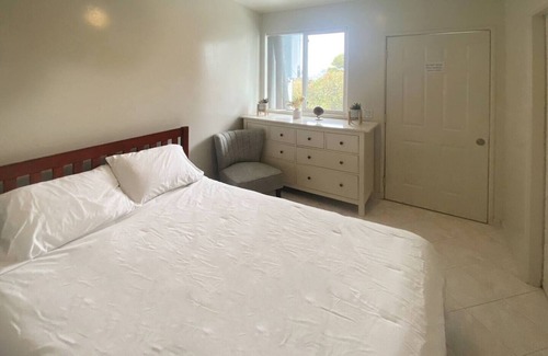 Bay Area House | Gorgeous 2 bedroom house w/ Wi-Fi & Self Check In