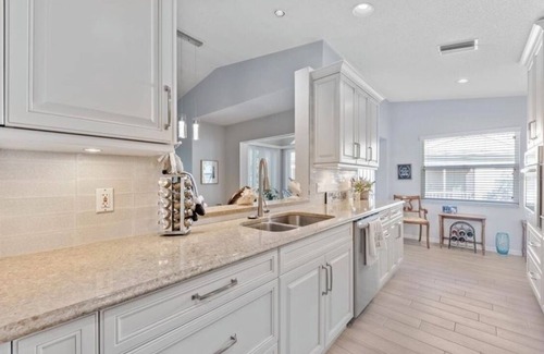 Braden River Condo | Gorgeous 2-Bedroom 2-Bathroom Furnished Rental