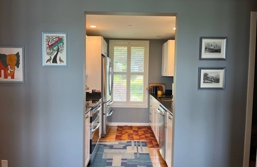 Mid-Coast and Islands Condo | Gorgeous 2 Bedroom, 2 Bathroom Waterfront Apartment with Access to Dock
