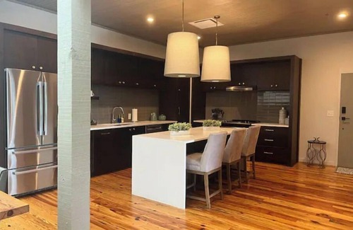Greenville Downtown Condo | GORGEOUS 2 BR on MAIN #1