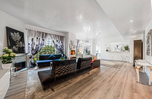 Westwood Apartment | Gorgeous 2BR Apartment in LA.