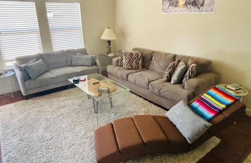Buda House | Gorgeous 2story Home with 4 bedrooms