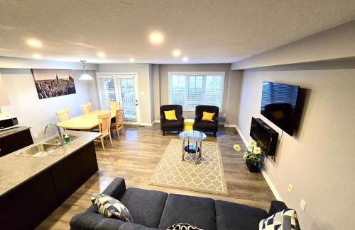 Winona House | Gorgeous 3 bedroom 4 bed house