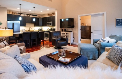 Spring Lake Condo | Gorgeous 3 bedroom, 3 bath Spring Lake Condo