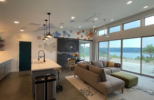 Tahuya House | Gorgeous 3 bedroom water view home in the hood canal