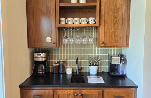 Carlton House | Gorgeous 3 BR 2.5 BA Craftsman home on 1/2 acre- Great outdoor spaces & firepit