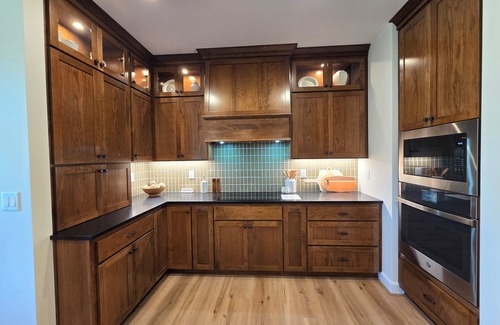 Carlton House | Gorgeous 3 BR 2.5 BA Craftsman home on 1/2 acre- Great outdoor spaces & firepit