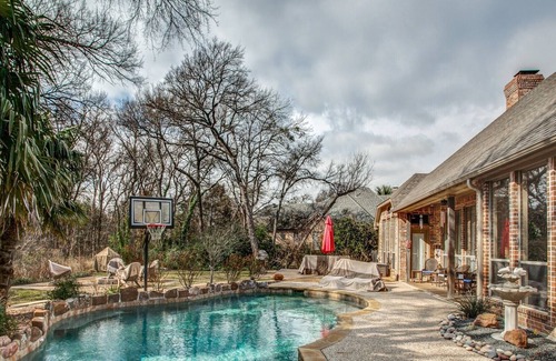 Rockwall County House | Gorgeous 3BR Rockwall Corporate Level Home