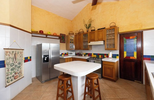 San Jose Villa | Gorgeous 5 bedroom Villa with Beach front and Private Pool