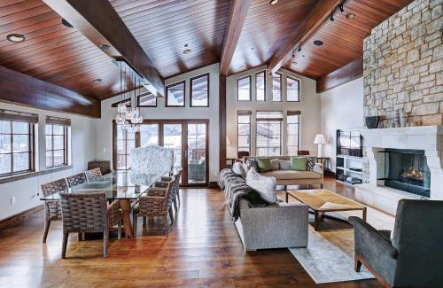 Vail House | Gorgeous 5 Bedroom Private Chalet in Vail Village