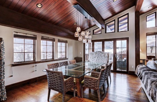 Vail House | Gorgeous 5 Bedroom Private Chalet in Vail Village