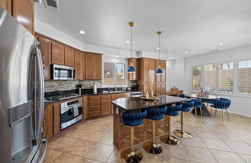 Terra Lago House | Gorgeous 5 Star New Pool, Arcade, elegant decor