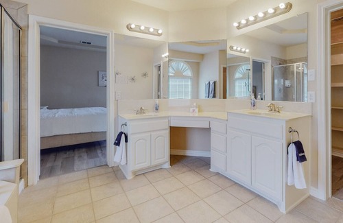 Murphy House | Gorgeous 6 Bedroom Plano Home