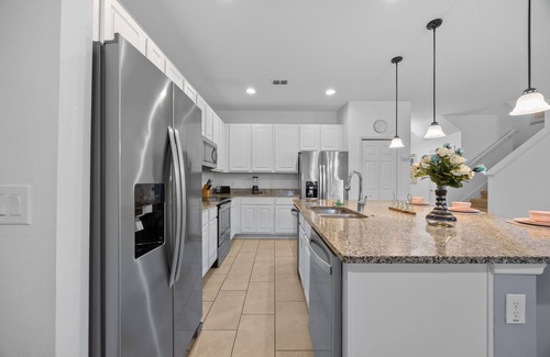 Loughman House | Gorgeous 9bd In The Solterra Resort! 9 Bedroom Home by RedAwning