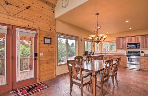 Long Valley Junction Cabin | Gorgeous Alton Cabin w/Deck + Mountain Views
