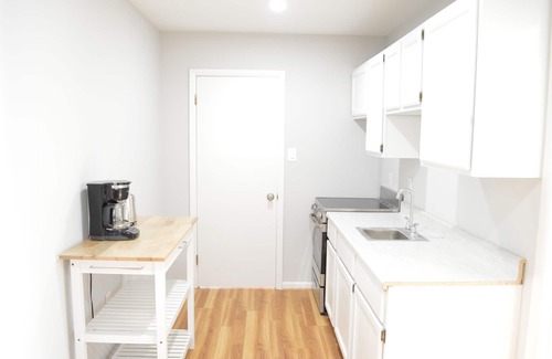 Columbia Apartment | Gorgeous and Private In-Law Apartment in Columbia, Nestled Amongst the Trees