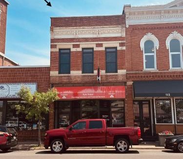 Historic Downtown La Crosse Apartment | Gorgeous apartment across from La Crosse Center