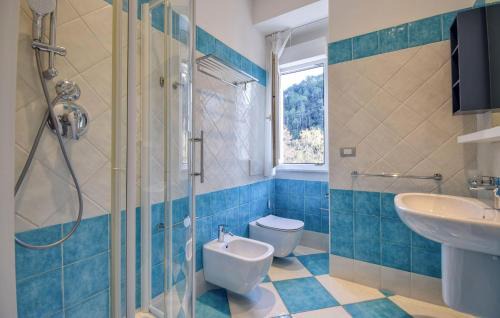 Ghiaia Apartment | Gorgeous Apartment In Deiva Marina