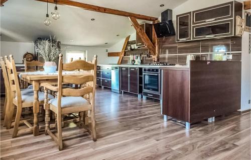 gmina Bedzino Apartment | Gorgeous Apartment In Bedzino With Wifi