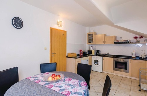 Cavtat Apartment | Gorgeous apartment in Cavtat with WiFi