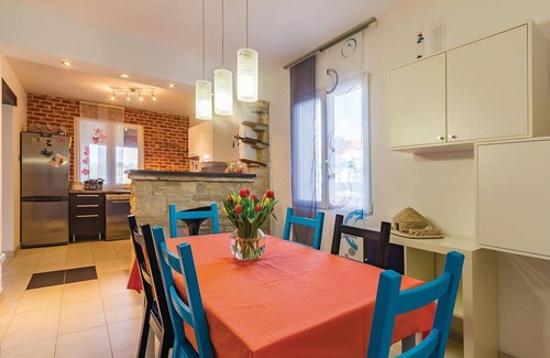 Kavran Apartment | Gorgeous apartment in Kavran with WiFi