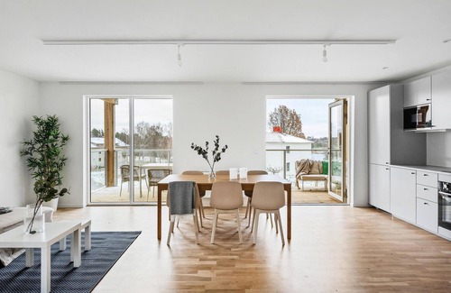 Stjarnhov Apartment | Gorgeous apartment in Stjärnhov