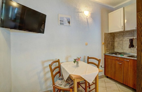 Vratarusa Apartment | Gorgeous apartment in Senj