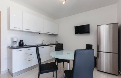 Stobrec Apartment | Gorgeous apartment in Split with WiFi